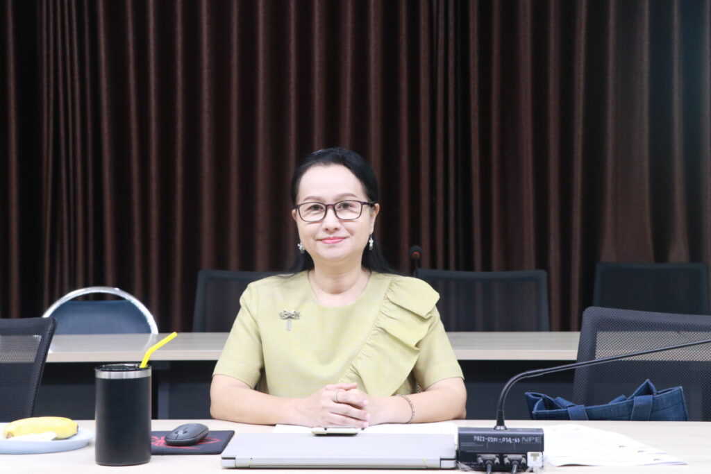 ร่วมการประชุมชี้แจงแนวทางการขับเคลื่อนคุณภาพการศึกษาด้วยเทคโนโลยีการศึกษาทางไกล (DLTV) 4 Img 6517