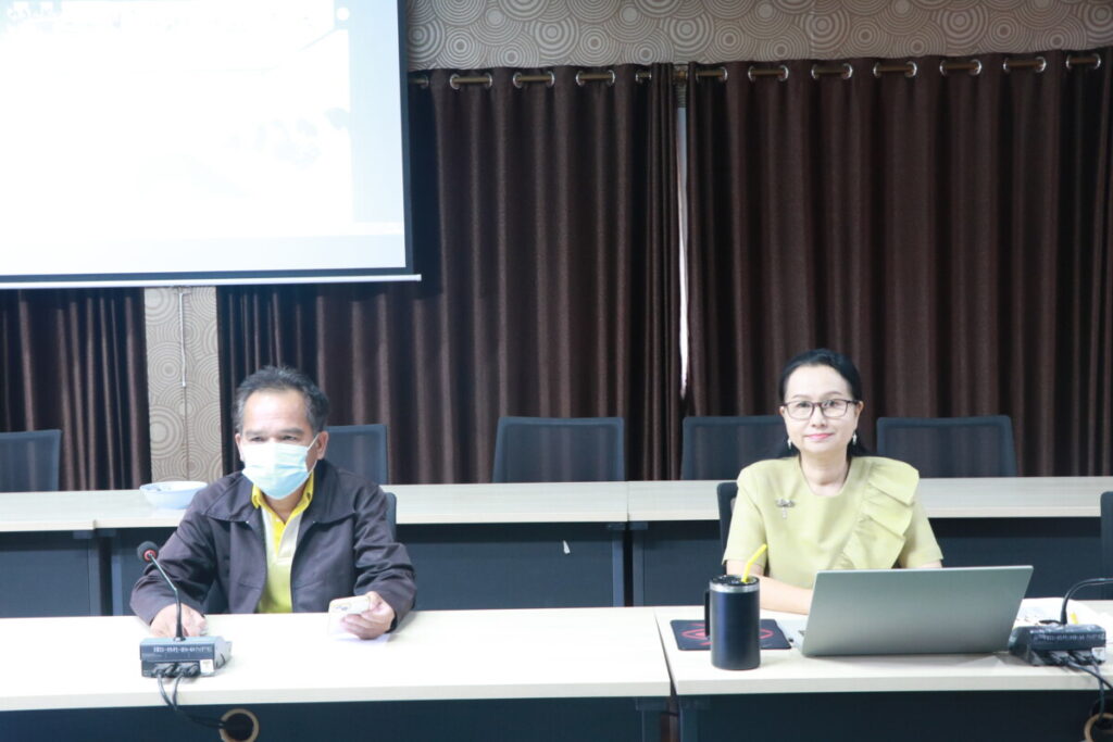 ร่วมการประชุมชี้แจงแนวทางการขับเคลื่อนคุณภาพการศึกษาด้วยเทคโนโลยีการศึกษาทางไกล (DLTV) 8 Img 6573