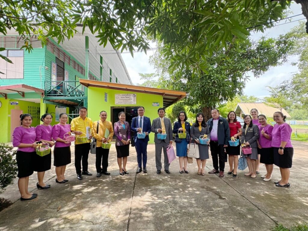 ต้อนรับคณะกรรมการประเมินสถานศึกษา ประถมศึกษาขนาดเล็ก เพื่อรับรางวัลระบบดูแลช่วยเหลือนักเรียน ประจำปี 2567 ระดับเขตตรวจราชการที่ 11 4 S 3907822