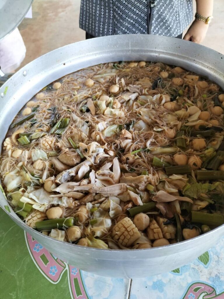 ให้ความรู้ เกี่ยวกับกฏหมาย และให้คำปรึกษาด้านการเงินและพัสดุ โรงเรียนบ้านตับเต่าหนองเทาสามัคคี 4 S 7651354 0
