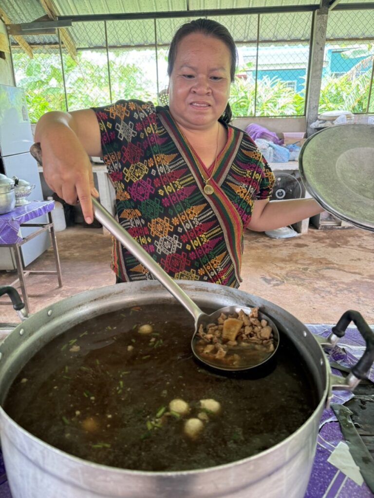 ตรวจสอบการเงิน การบัญชีพัสดุ และแผนการดำเนินงาน ตามแผนปฏิบัติงานประจำปี 2567 โรงเรียนบ้านนาดอกไม้ อำเภอปลาปาก 4 S 7987339 0