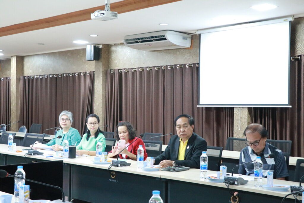 ประชุมคณะกรรมการมูลนิธิวันกล้วยน้ำว้าโรงเรียน สมัยสามัญ ครั้งที่ 2/2567 4 Img 0721