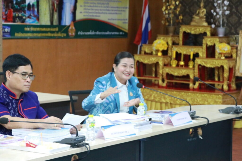 ประชุมกลั่นกรองผลงานครูเข้ารับรางวัล “ครูดีในดวงใจ” ประจำเขตตรวจราชการที่ 11 5 Img 1083