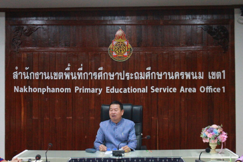 ต้อนรับและกล่าวให้โอวาทแก่ข้าราชการครูและบุคลากรทางการศึกษา ตำแหน่ง ผู้อำนวยการสถานศึกษา ปี พ.ศ. 2567 2 Img 7505
