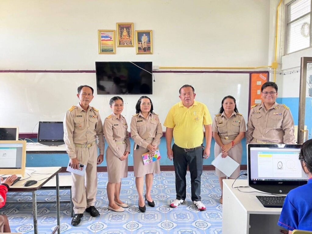 นิเทศ ติดตามการขับเคลื่อน PISA ในการนำชุดพัฒนาชุดฝึกที่ 3 และ4 ทั้ง 3 โดเมนลงสู่ห้องเรียน เพื่อยกระดับผลสัมฤทธิ์์และเตรียมพร้อมรับการประเมิน PISA 2025 1 S 35627019 0