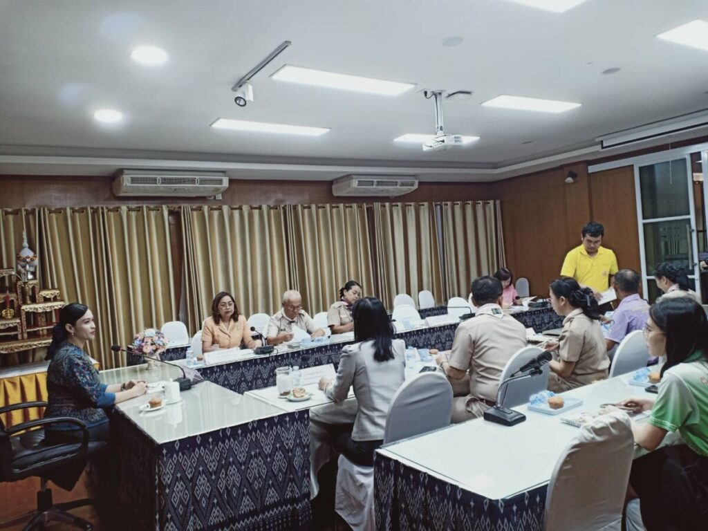 การประชุมคณะกรรมการพิจารณากลั่นกรองและคัดเลือกบุคลากรทางการลูกเสือ เพื่อขอพระราชทานเครื่องราชอิสริยาภรณ์อันเป็นสิริยิ่งรามกีรติ 6 110840 0