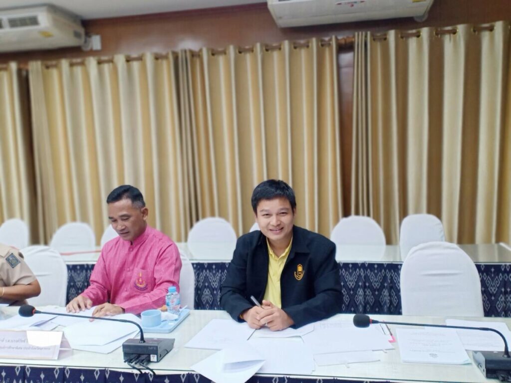 การประชุมคณะกรรมการพิจารณากลั่นกรองและคัดเลือกบุคลากรทางการลูกเสือ เพื่อขอพระราชทานเครื่องราชอิสริยาภรณ์อันเป็นสิริยิ่งรามกีรติ 9 110841 0