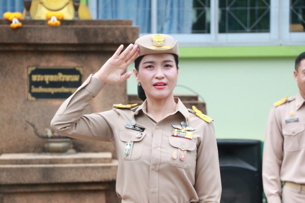 เข้าแถวเคารพธงชาติ ประจำวันอังคาร 3 Img 7569