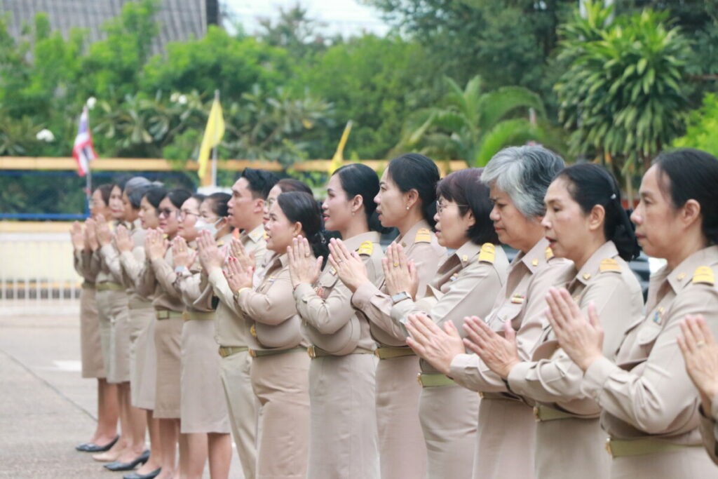 เข้าแถวเคารพธงชาติ ประจำวันอังคาร 4 Img 7589
