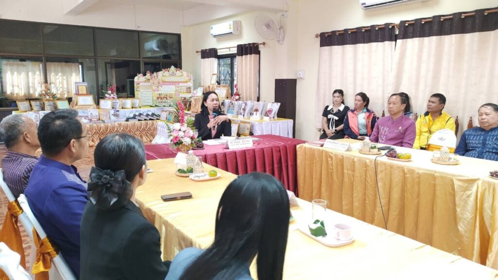 ประเมินสัมฤทธิผลการปฏิบัติงานในหน้าที่ ผู้บริหารสถานศึกษา ครั้งที่ 2 ณ โรงเรียนหนองสังข์ราษฎร์บำรุง โรงเรียนปลาปากราษฎร์บำรุง เเละ โรงเรียนบ้านตับเต่าหนองเทาสามัคคี 2 33521 0