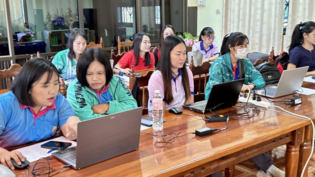 จัดทำระบบงานศิลปหัตถกรรม ครั้งที่ 72 ปีการศึกษา 2567 เครือข่ายปลาปากสว่างวิทย์ เครือข่ายหนองฮีหนองเทาใหญ่ เครือข่ายกุตาไก้นามะเขือ และเครือข่ายพระธาตุมหาชัย 2 S 44269603