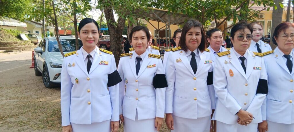 ร่วมพิธีพระราชทานเพลิงศพ นางมาลี มณีกาศ เมรุวัดพระธาตุพนมวรมหาวิหาร 4 177867 0