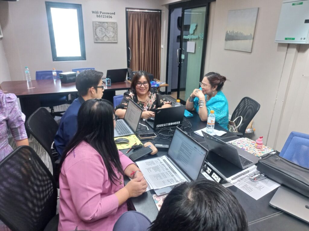 ประชุมปฏิบัติการการเสริมสร้างสมรรถนะการนิเทศการศึกษา ตามนโยบายเรียนดี มีความสุข 2 20241224 131234 0