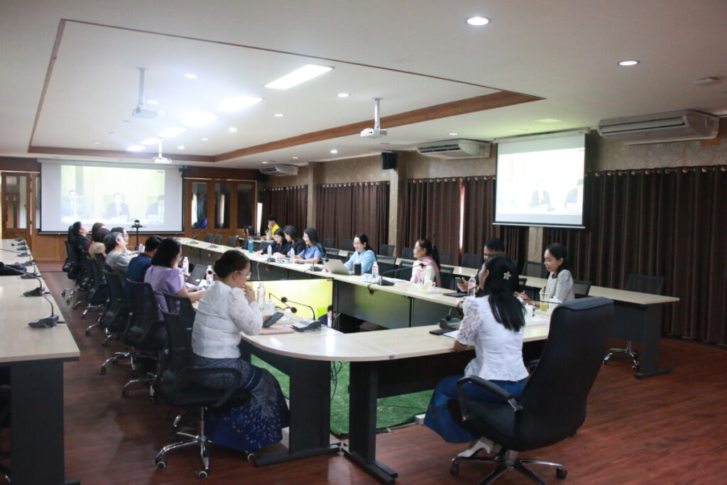 ประชุมผู้อำนวยการสำนักงานเขตพื้นที่การศึกษา ทั่วประเทศ ผ่านระบบ Video Conference ครั้งที่ 2/2567 3 IMG 8943