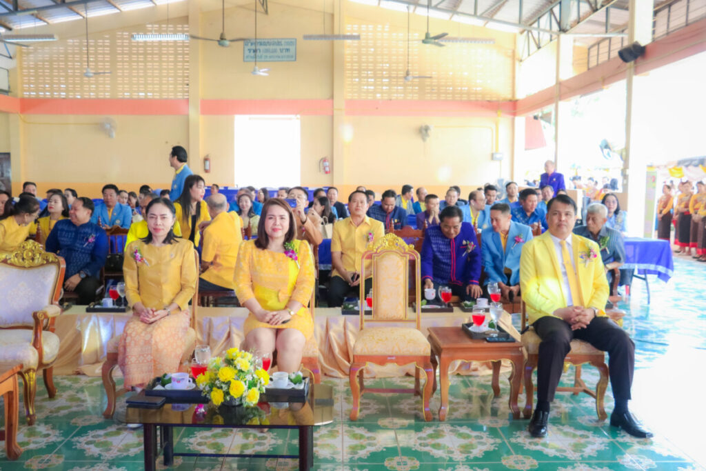 เปิดกิจกรรมงานศิลปหัตถกรรมนักเรียน ครั้งที่ 72 ปีการศึกษา 2567 ระดับเขตพื้นที่การศึกษา 5 IMG 9831