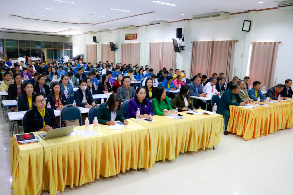 อบรมการจัดทำแผนพัฒนาการศึกษาและแผนปฏิบัติการประจำปีของโรงเรียน รุ่นที่ 1 4 MG 4143