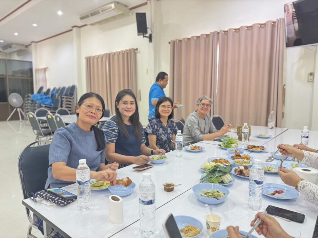กิจกรรม "สวมใส่ผ้าไทย หิ้วปิ่นโต กินข้าวเที่ยงร่วมกัน" ประจำเดือนธันวาคม 3 S 10731538 0