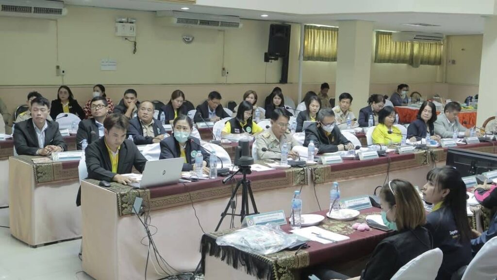 ประชุมคณะกรรมการโครงการ TO BE NUMBER ONE จังหวัดนครพนม 2 61394 0
