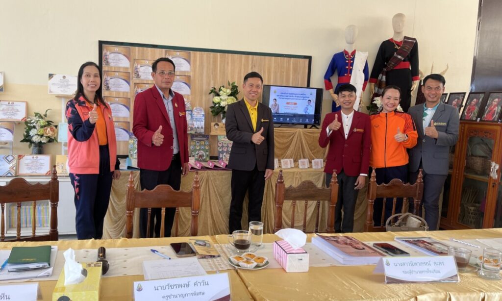 ประเมินการเตรียมความพร้อมและพัฒนาอย่างเข้มตำแหน่งครูผู้ช่วย โรงเรียนยอดชาดวิทยา และ โรงเรียนปลาปากราษฎร์บำรุง 2 6A074DD6 82F9 4DE9 B3ED ADE19A2294F9
