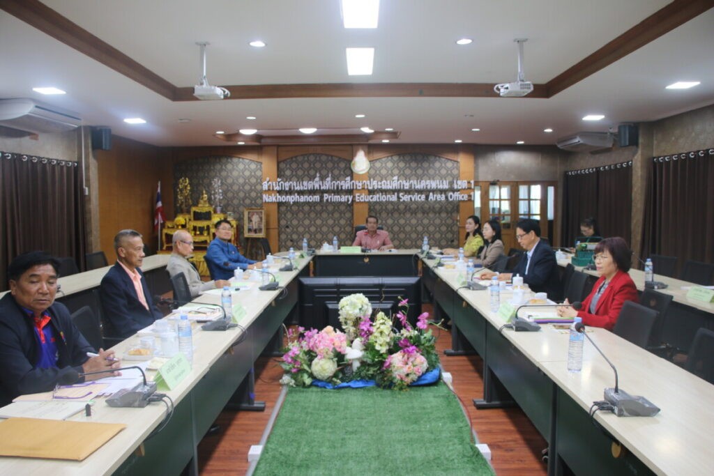 ประชุม อ.ก.ค.ศ. เขตพื้นที่การศึกษาประถมศึกษานครพนม เขต 1 ครั้งที่ 1/2568 1 IMG 0293