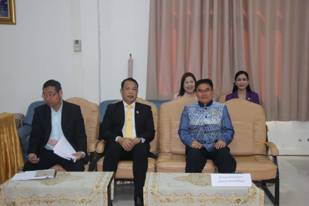 ประชุมเชิงปฏิบัติการเพื่อการช่วยเหลือ ส่งต่อ และดูแลเด็กและเยาวชนนอกระบบการศึกษา ภายใต้นโยบาย Thailand Zero Dropout 4 IMG 1267
