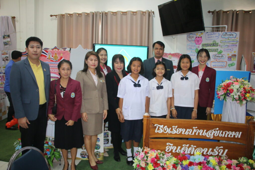 เปิดงานการตรวจสอบและยกระดับคุณภาพโรงเรียนคุณธรรม สพฐ. ระดับ 3 ดาว ประจำปีงบประมาณ พ.ศ. 2567 1 IMG 2703