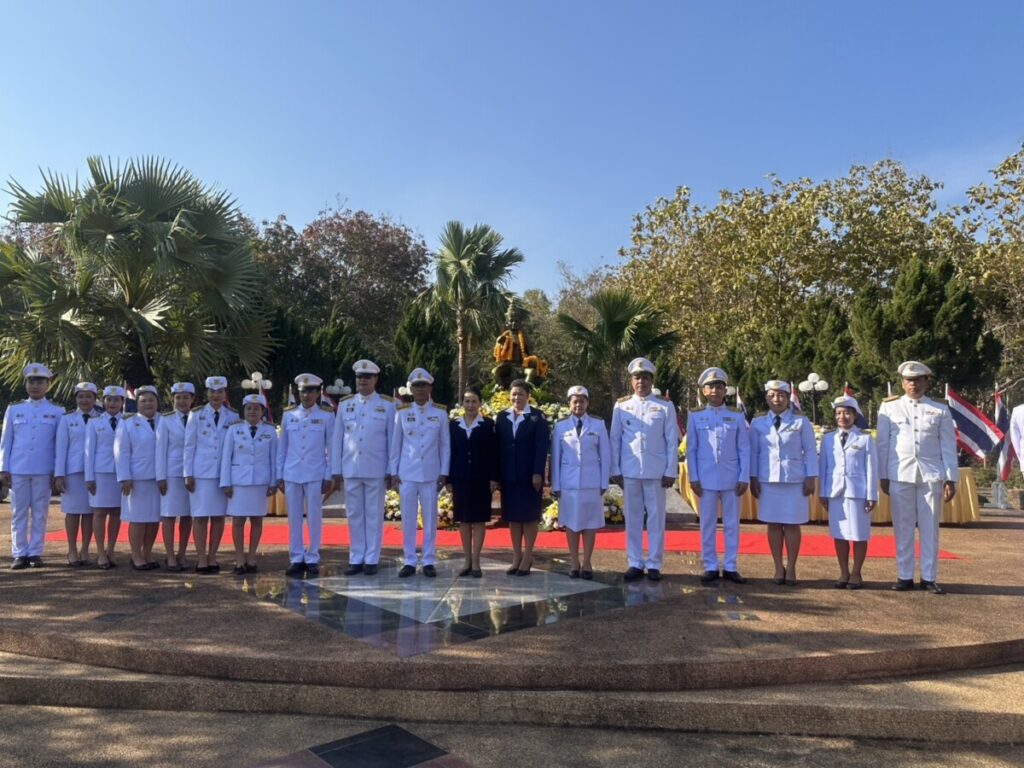 สพป.นครพนม เขต 1 ร่วมงานวันรัฐพิธี “วันพ่อขุนรามคำแหงมหาราช” ประจำปี 2568 3 S 29163586 0