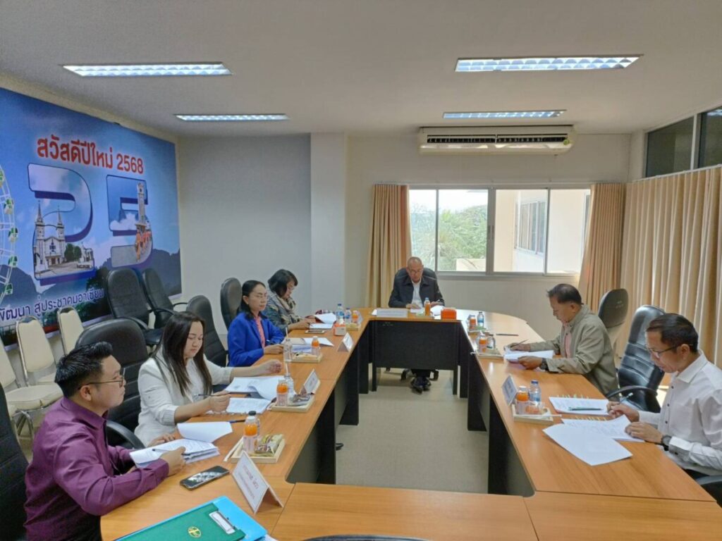 ประชุมคณะกรรมการคัดเลือกกรณีที่มีเหตุพิเศษที่ไม่จำเป็นต้องสอบแข่งขัน เพื่อบรรจุและแต่งตั้งบุคคลเป็นพนักงานครูเทศบาล ตำแหน่ง ครูผู้ช่วย 3 S 55074841 0