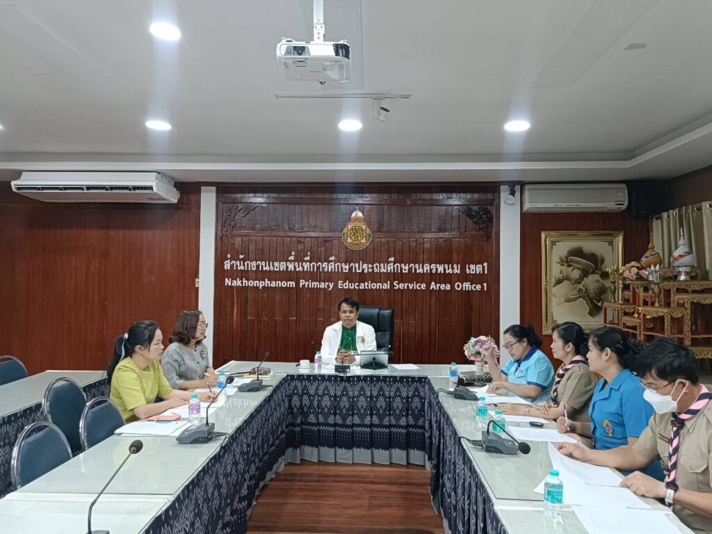 ประชุมเตรียมความพร้อม และซักซ้อมพิธีเปิด - ปิด การแข่งขันกีฬา กรีฑา นักเรียน 1 150036 0