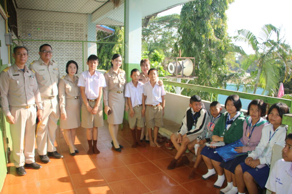 ออกตรวจเยี่ยมและให้กำลังใจคณะกรรมการดำเนินการจัดสอบทางการศึกษาระดับชาติขั้นพื้นฐาน ปีการศึกษา 2567 ชั้น ป.6 3 IMG 2888